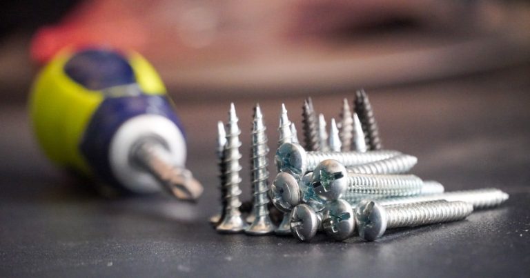Essential Drywall Anchoring Tools for Hanging Heavy Items: Hold it Steady